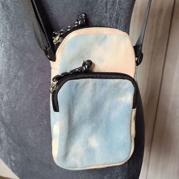 Forever 21 adjustable mini crossbody purse NWOT - Picture 3 of 13